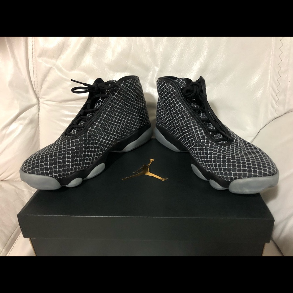 Nike Air Jordan Horizon Black White New - Picture 4 of 6